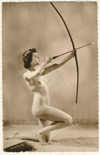 Vintage B/w Silver Gelatin Photo Postcard Nude Woman W Bow & Arrow 1950s In Mat