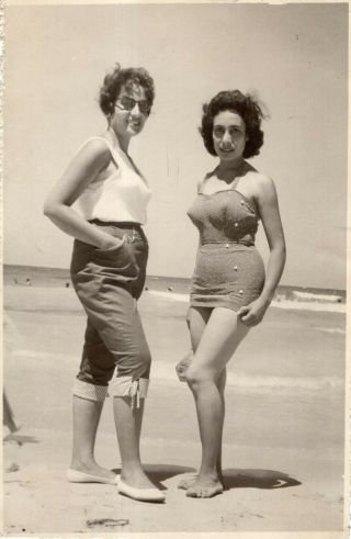 Egypt Vintage Photo.  Cute Sexy Ladies On The Beach. , . ,