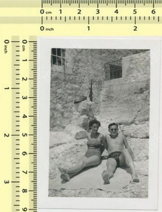 50s Couple On Beach Shirtless Man Trunks Bulge Swimsuit Woman Lady Vintage Photo