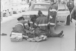 5 Photo Negatives Chicago Pd Police Officers Rescue Giving African American Cpr