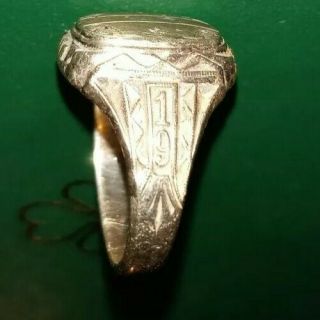 Vintage 10k Yellow Gold - 1942 Class Ring (5.  8 Grams)