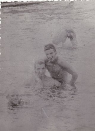 1960s Handsome Nude Muscular Men Odd Beach Couple Hug Abstract Old Photo Gay Int