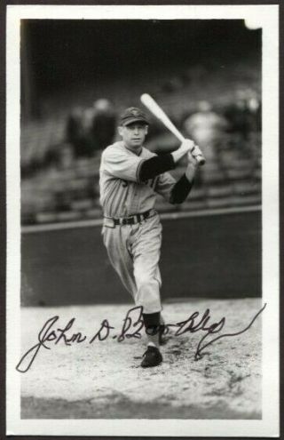 John Barkley Autographed St.  Louis Browns Vintage Brace Postcard Size Photo