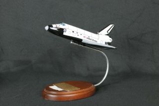 Space Shuttle Columbia Ov - 102 Model With Actual Flown Cargo Bay Liner