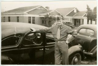 1944 Photo Ga Georgia Atlanta Army Base Soldier Sgt Tony Lasnetske Cars