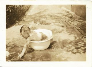 5 Vintage Photos 1930s Boy Toddler In Old Wash Tub Washtub
