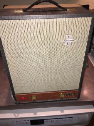 Vintage Silvertone Hi Fi Tube Suit Case Amplifier Model 9075