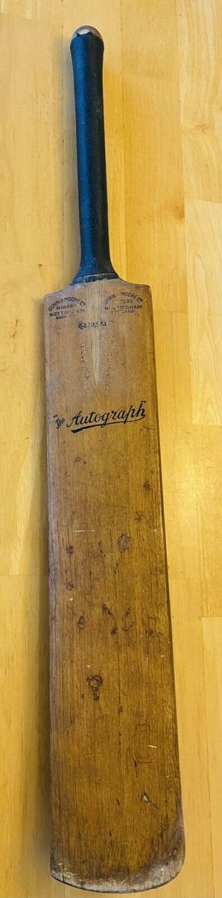 Vintage Gunn & Moore - Cricket Bat - " The Autograph " Extra Special