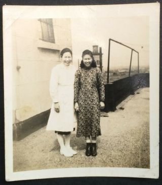 Two Cute Chinese Girls Qipao Skirt Nurse? China Woman Photo 1930/40s