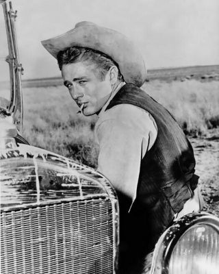 1956 Actor James Dean Glossy 8x10 Photo 