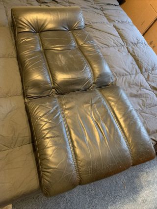 Well Vintage Ekornes Stressless Black Leather Cushion And Arms Only