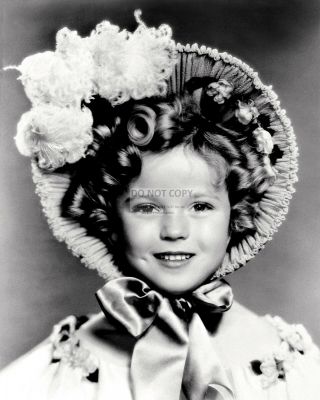 Shirley Temple In The Film " The Little Colonel " - 8x10 Publicity Photo (da - 014)