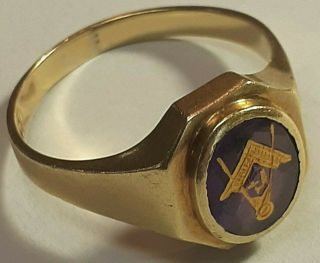 Masonic 10kt Gold And Amethyst 10.  5 Ring Size 6.  1 Grams