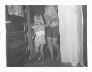 Vtg Abstract Photo Out Of Frame Woman Crying Girl In The Doorway Entering Room
