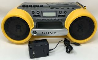 (1998 - 00) Vintage Sony Sports Cfd - 980 Cassette Am/fm Cd Player Boombox - Yellow