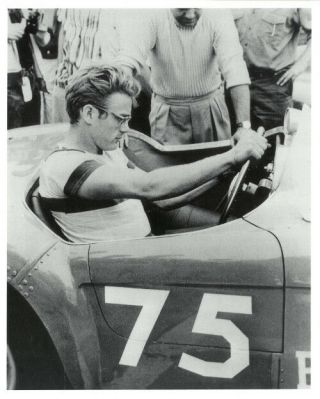James Dean Unsigned Vintage B&w 8x10 Poster Card/photo (driving Ferrari 75)