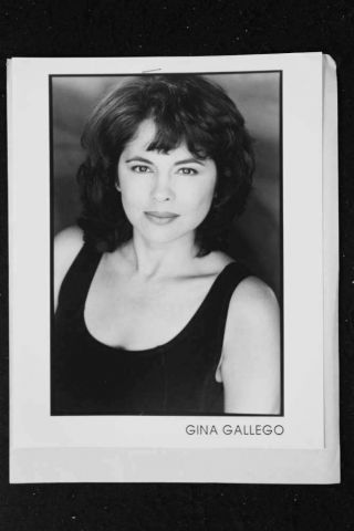 Gina Gallego - 8x10 Headshot Photo W/ Resume - B & B