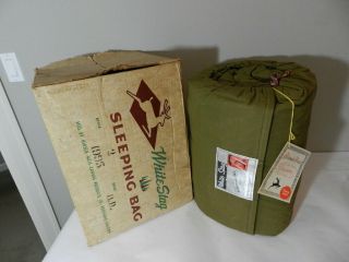 Vintage White Stag Sleeping Bag - Hirsch Weis Products Co.  - 1960 