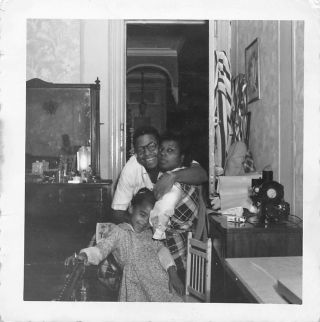 Candid Happy Young Family Man Woman Girl Black African American Vtg Photo 184