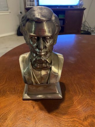 Vintage Abe Lincoln Bust - President Lincoln Sculpture Bust P.  M.  Craftsman