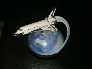 Space Shuttle Columbia (STS - 107) Danbury Memorial Model 3