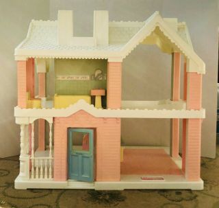 VINTAGE PLAYSKOOL 1991 Victorian Dollhouse with Furniture and Dolls 2