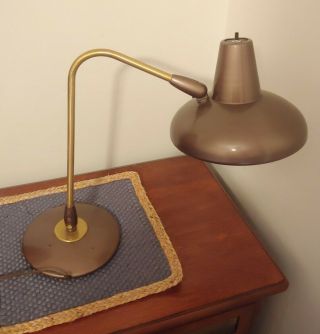 Vintage Table Dazor Desk Lamp 2068 Mid Century Modern Atomic Era Flying Saucer