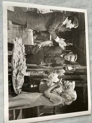 1969 Abc Press Photo The Happening Faye Dunaway Anthony Quinn George Maharis