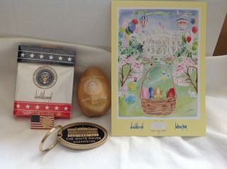 2019 Trump Easter Egg Gold,  Key Chain,  Pin,  Card 5 Items