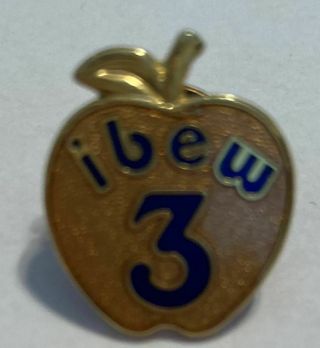 Ibew Rare - - Local 3 Nyc.  The Gold Apple - Vintage Convention Pin Back