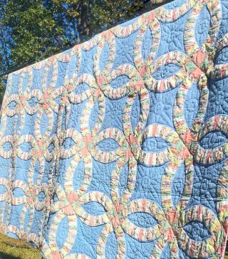 Vintage Blue Hand Quilted Double Wedding Ring Patchwork Florals 81 " X 96 "