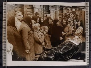 60s Funeral Dead Man Coffin Post Mortem Women Childs Mourning Vintage Photo Ussr