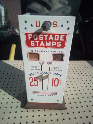 Vintage U.  S.  Postage Stamp Machine Coin Operated With Mechanism 25¢ - 10¢