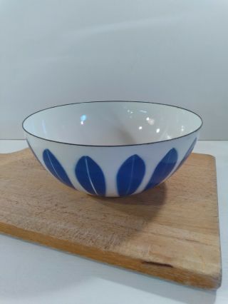Vintage Mid Century Cathrineholm Cobalt Blue Lotus Bowl 7 " Enamelware