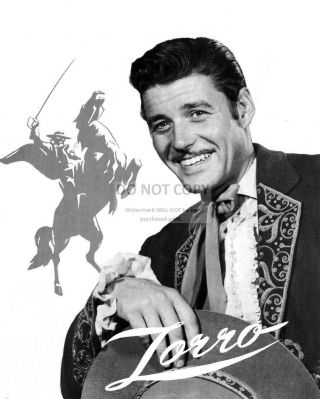 Guy Williams In The Abc Tv Program " Zorro " - 8x10 Publicity Photo (ab - 779)