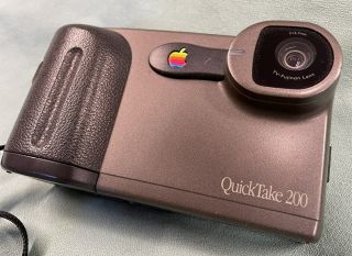 Vintage Apple Quicktake 200 Camera W/viewfinder,  Strap,  Orig.  Box,  Mem Card,  Etc.