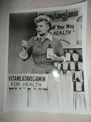 I Love Lucy Lucille Ball Vitameatavegamin 8x10 B&w Photo
