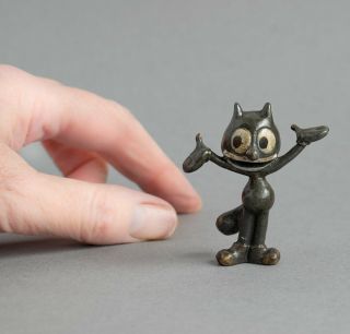 Vintage Felix The Cat Cold Painted Solid Bronze Miniature Cartoon Figure