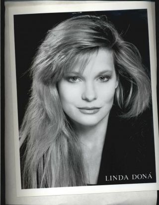 Linda Dona - 8x10 Headshot Photo With Resume - General Hospital