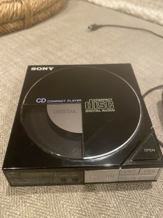 Vintage Sony D - 5 Cd Compact Disc Player With Adapter -