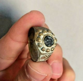 MEDIEVAL EXTREMELY ANCIENT LOVELY BRONZE RING DECORATED WITH BLACK STONE 2