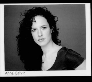 Anna Galvin - 8x10 Headshot Photo W/ Resume - Genie.  Down Under