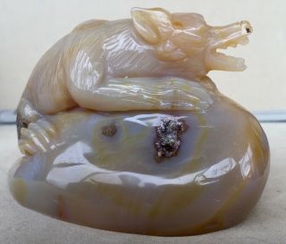 Natural Agate Wolf Carving 4 3/4 
