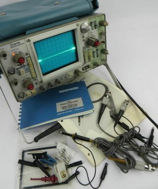 Vintage Tektronix 475 Dual - Trace 200mhz Oscilloscope W/ P6120 / P6108 Probes