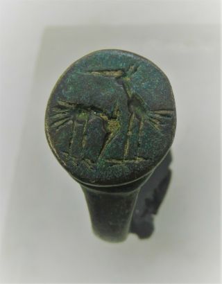 Detector Finds Ancient Roman Bronze Ring With Birds On Bezel Ca 200 - 300 Ad