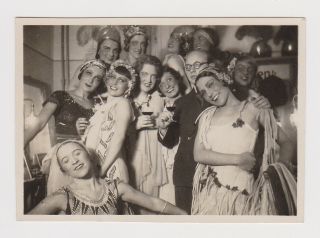 Few Sexy Lady Woman In Funny Carnival Costumes Vintage Orig Photo (59148)