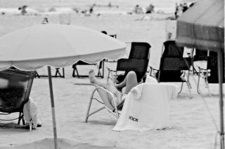 Vtg 1950s 35mm Negative Beach Scene Woman On Beach Chair Legs Out Candid 726 - 16