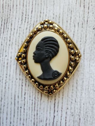 Vintage Coreen Simpson Black Cameo Brooch Signed Nail Head Pin