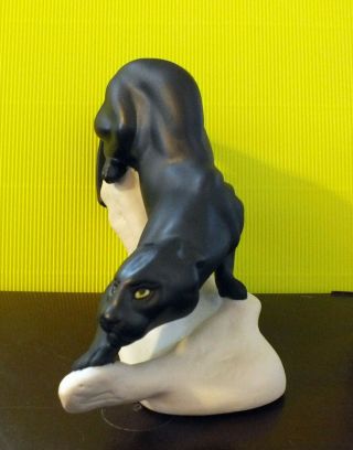 Large Porcelain Figurine Black Panther from RUSSIA. 3