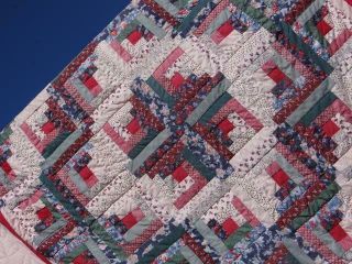Fine Vintage Country Log Cabin Postage Stamp Squares Christmas Cutter Old Quilt